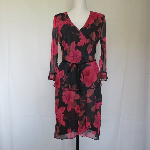 IMI Women’s Girls Pink Black Floral Motif Top and Skirt 2 Pc Set size L - Picture 1 of 12